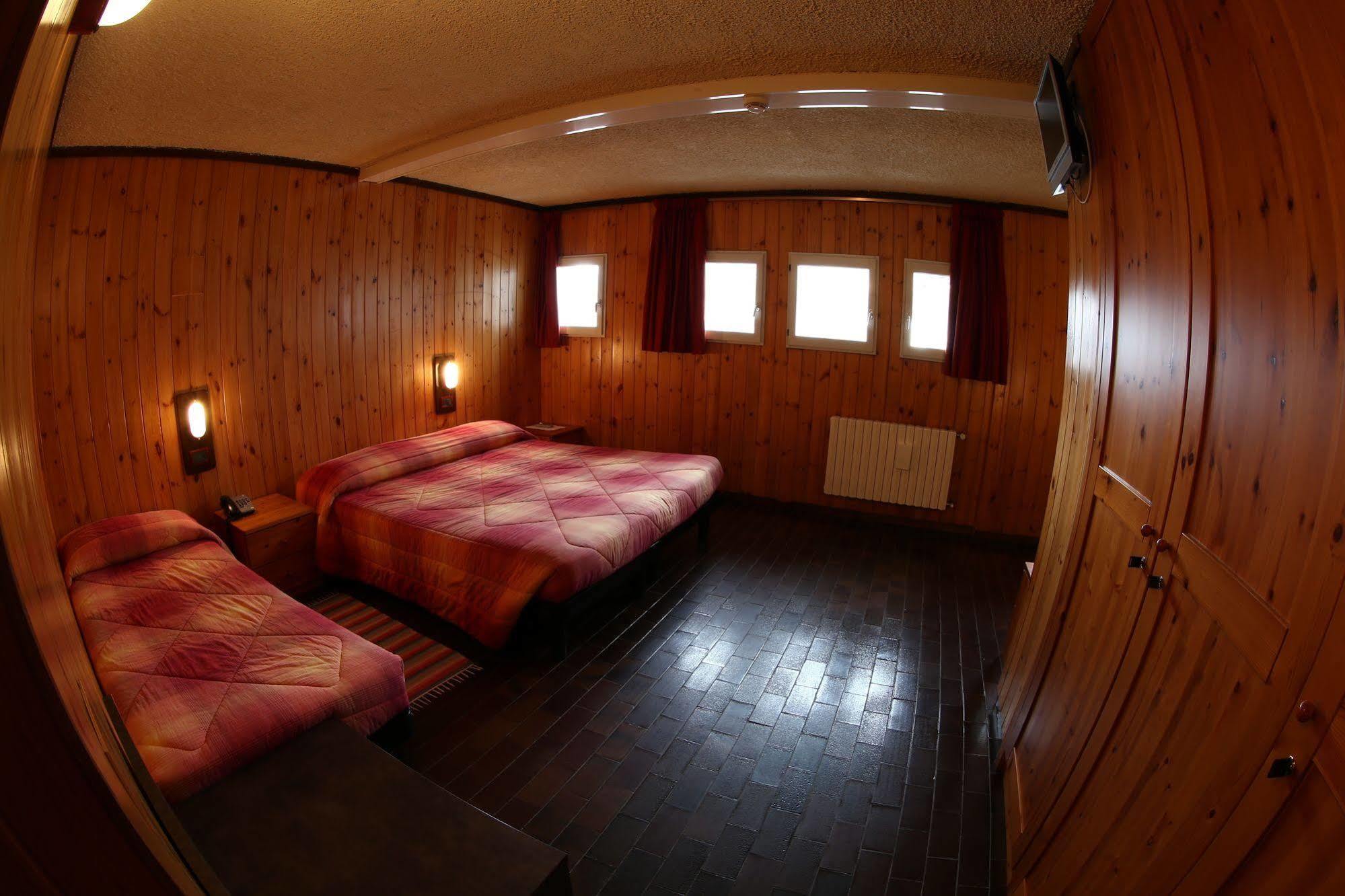 מעבר סטלביו Albergo Quarto Pirovano מראה חיצוני תמונה